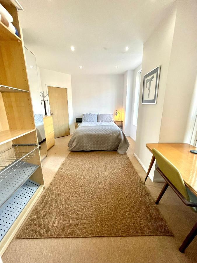 Wilmot Guest House Лондон Екстериор снимка